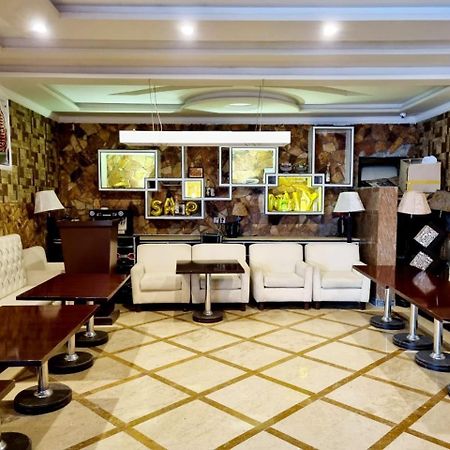 Triple One Hotel Suites Abbottabad Extérieur photo