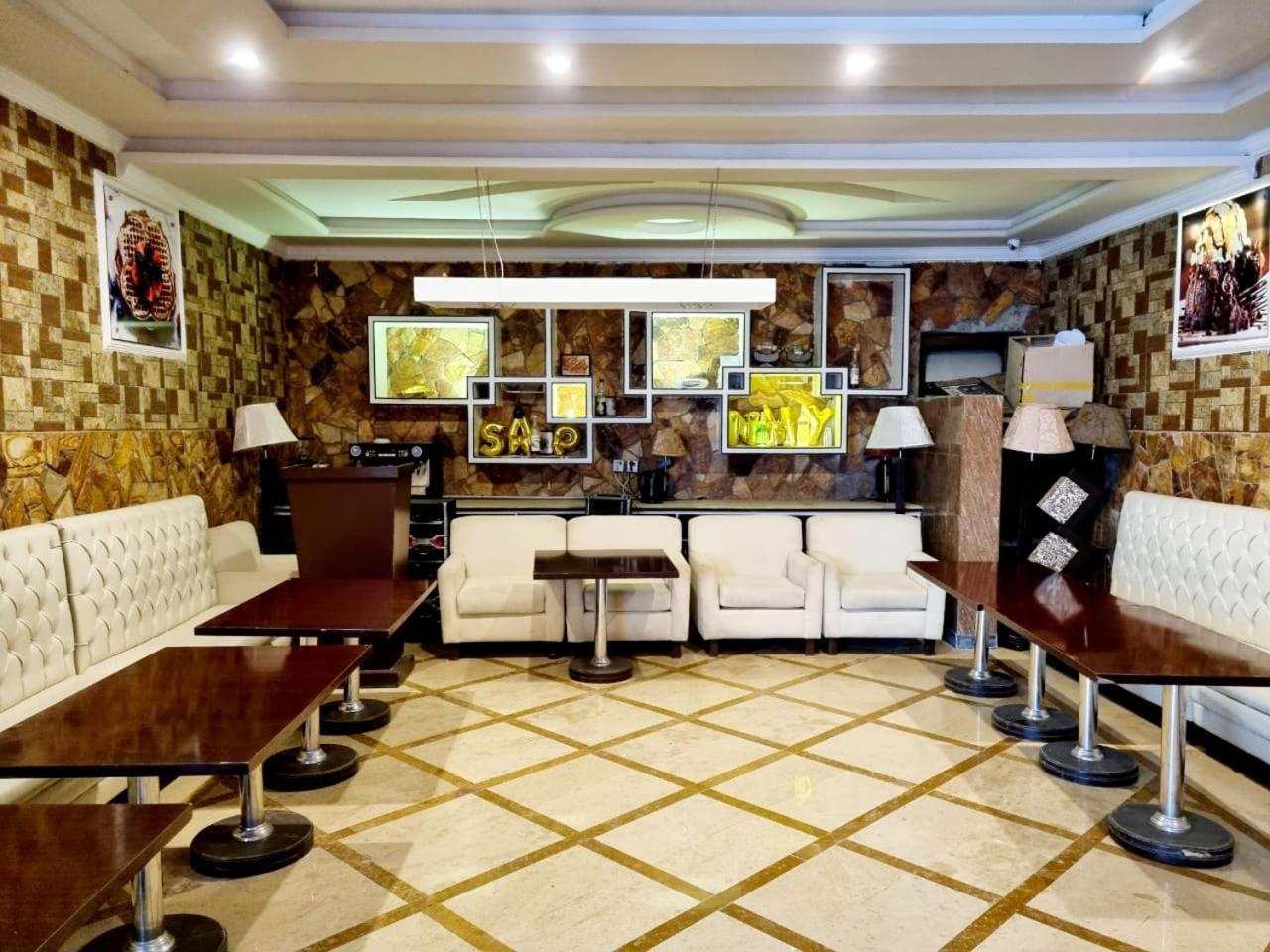 Triple One Hotel Suites Abbottabad Extérieur photo