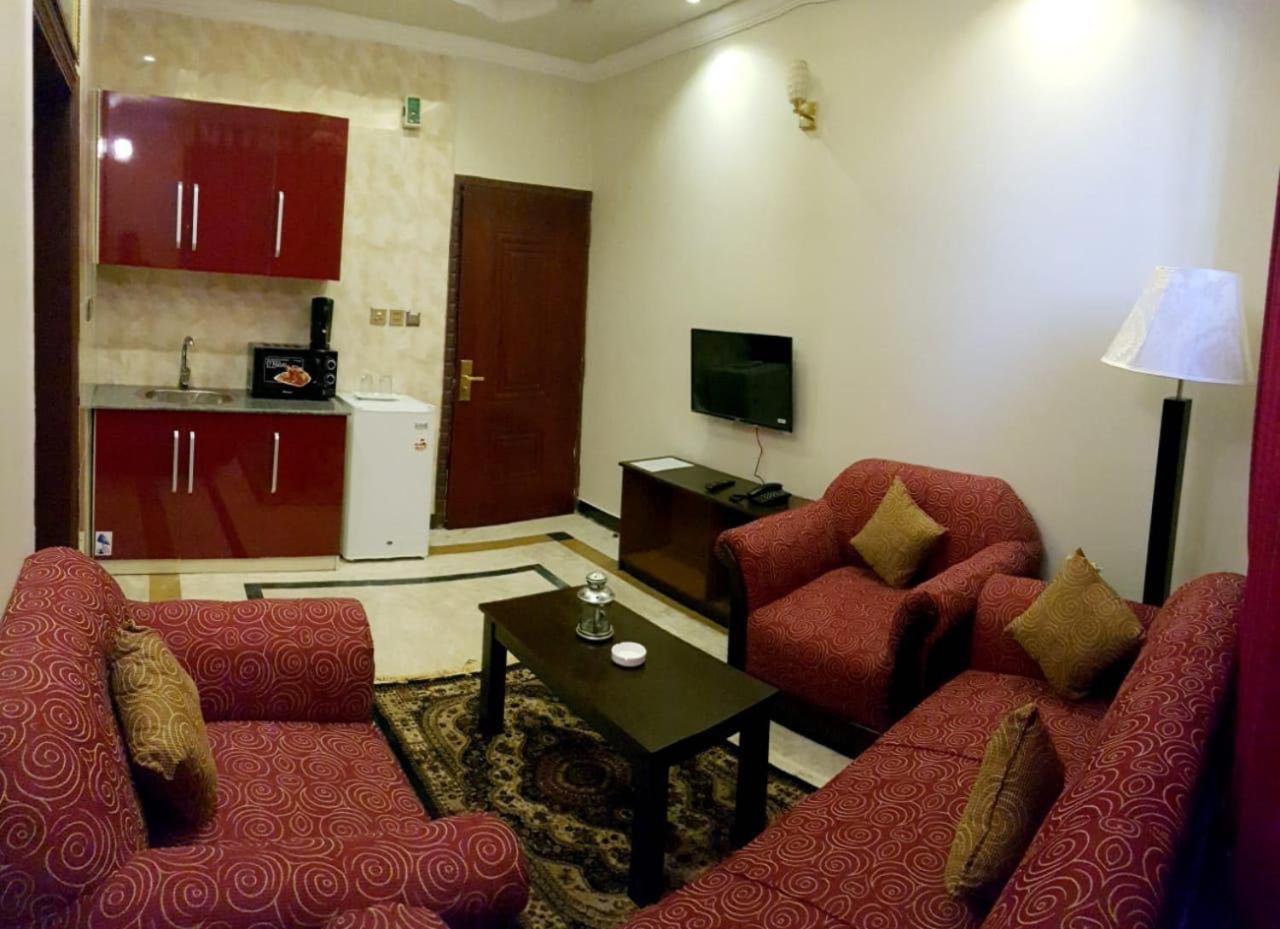Triple One Hotel Suites Abbottabad Extérieur photo