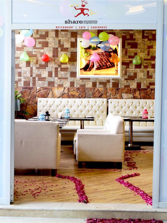 Triple One Hotel Suites Abbottabad Extérieur photo